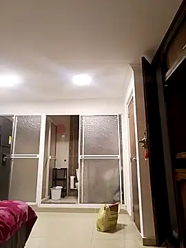 Frank0021 online show from May 16, 5:37 am