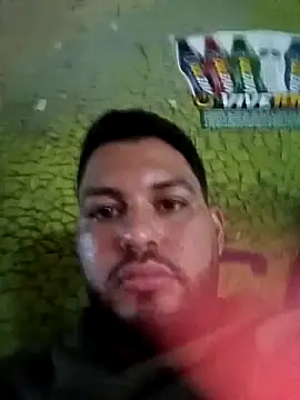 Frank0021 online show from May 17, 2:42 am