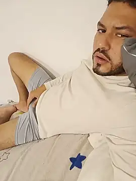 Frank0021 online show from May 25, 4:40 am