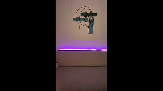 Snapshot of SoulNonNude chatting on December 18, 11:49 am SoulNonNude online show from December 18, 11:49 am