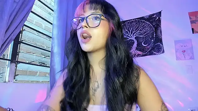 Sweet mim  online show from November 10, 10:42 pm