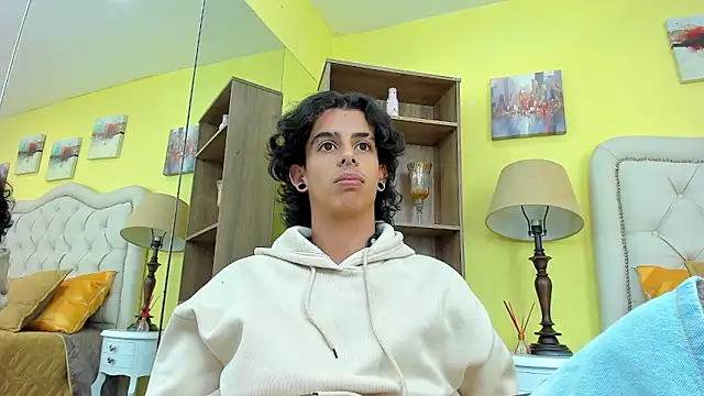 Ibratxandy online show from October 17, 10:01 pm