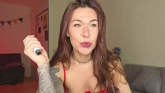 ReginaFoXXXy online show from June 3, 11:13 am