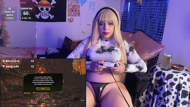 PixelKitty  online show from October 3, 9:45 pm