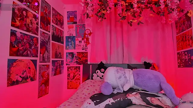 FluffyMelons online show from November 29, 11:52 pm