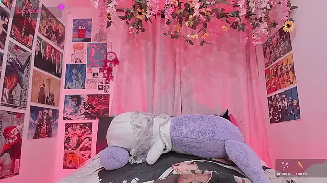 FluffyMelons online show from June 21, 11:07 pm