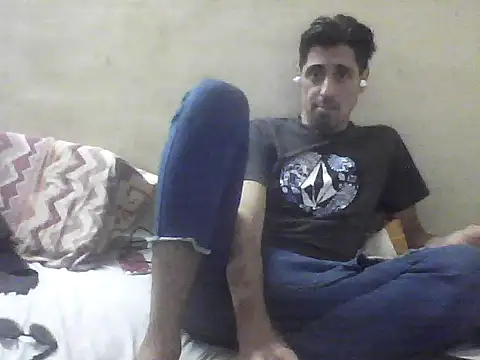 fleky online show from April 12, 11:10 pm