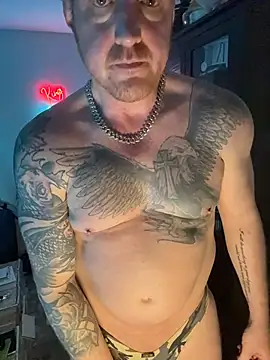 CloudyKingG online show from April 10, 3:39 pm