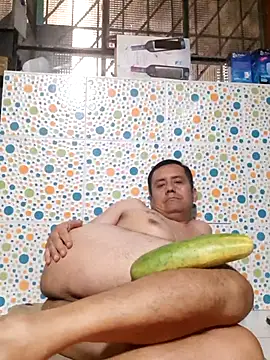 Snapshot of joanluperu chatting on July 12, 7:43 am joanluperu online show from July 12, 7:43 am