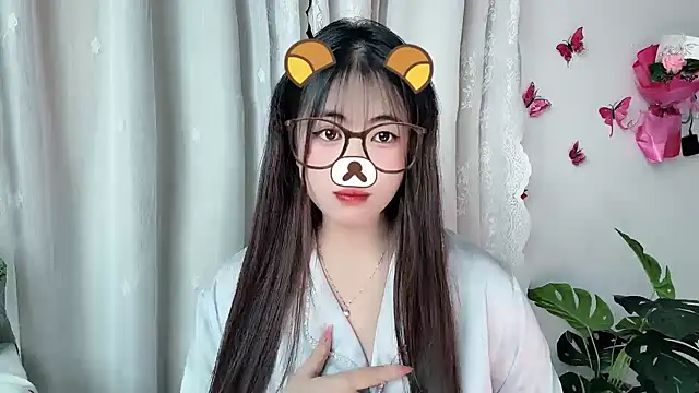 Amelia-babee online show from April 4, 3:38 am