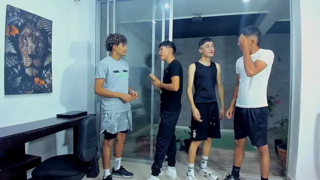 Snapshot of Crazymen_hot chatting on September 20, 2:12 am Crazymen hot online show from September 20, 2:12 am