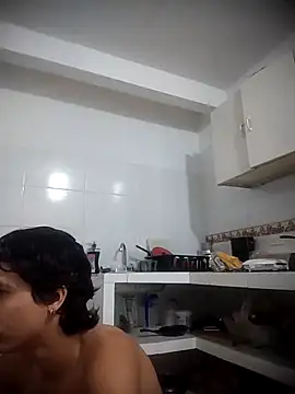 Snapshot of DavidAndClare chatting on September 26, 1:26 pm DavidAndClare online show from September 26, 1:26 pm