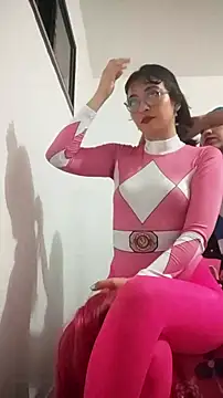 Snapshot of DavidAndClare chatting on November 2, 2:58 am DavidAndClare online show from November 2, 2:58 am