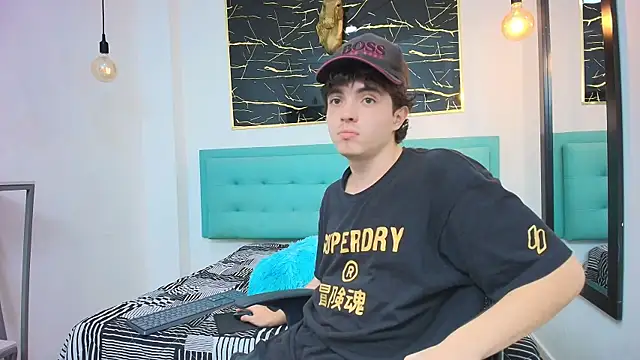 dia fax18 online show from October 27, 7:40 pm