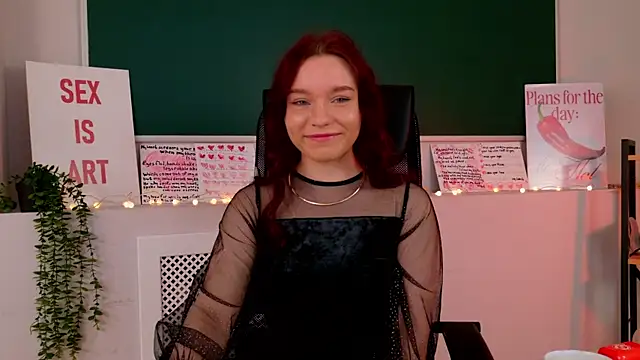 NoraHaynes online show from May 28, 3:04 am