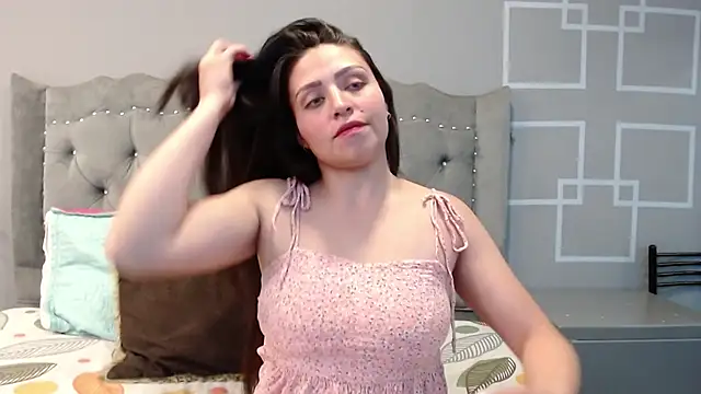 Snapshot of AliceBlackx chatting on October 3, 11:40 am AliceBlackx online show from October 3, 11:40 am