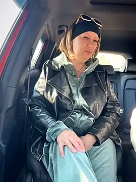 Milena-MilfaXXX online show from March 24, 4:06 am