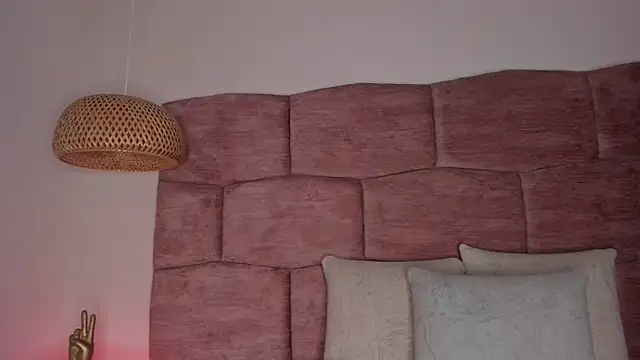 dani velvet online show from February 14, 3:03 am