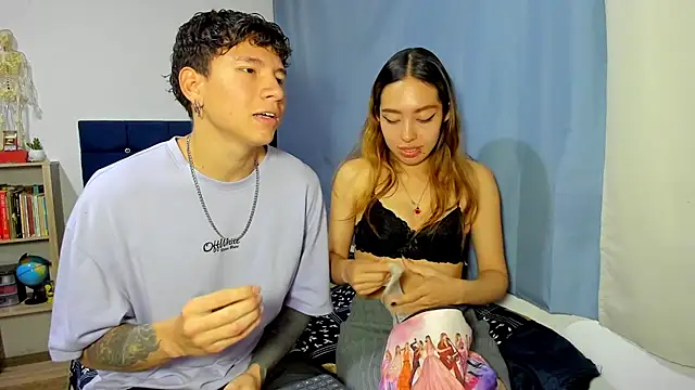 Snapshot of Tatiiana_n_Damiian chatting on November 27, 11:07 pm Tatiiana n Damiian online show from November 27, 11:07 pm