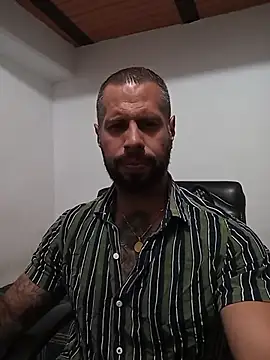 Matheus Blaze online show from November 6, 3:46 pm