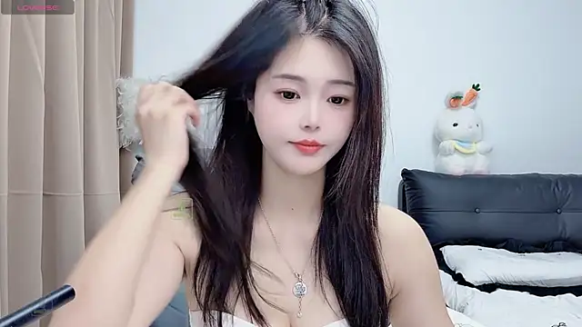 Snapshot of CeeKie chatting on November 9, 3:16 am CeeKie online show from November 9, 3:16 am