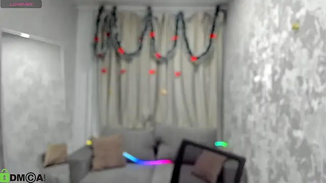 MalvinaDream online show from January 8, 1:41 am