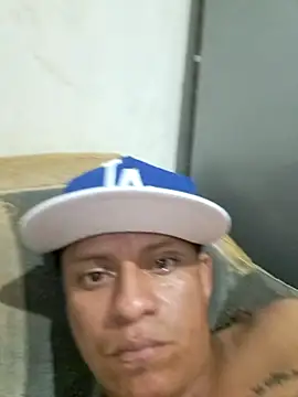 Yomo593 online show from January 6, 4:05 am