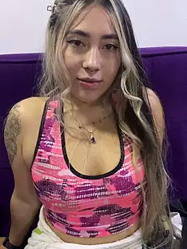 Snapshot of _ManuVeelez chatting on September 18, 3:08 am ManuVeelez online show from September 18, 3:08 am