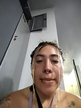 Snapshot of _ManuVeelez chatting on November 21, 1:15 am ManuVeelez online show from November 21, 1:15 am