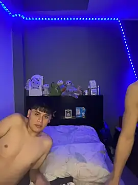 Kailertwink online show from March 19, 3:10 am