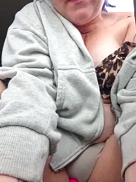 lablonde2025 online show from April 28, 11:26 am