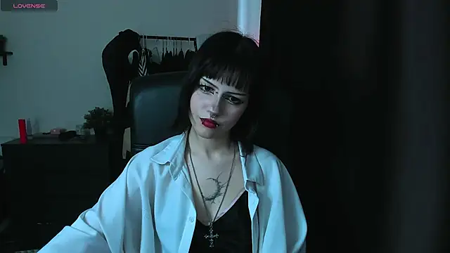 LiyaLuna online show from March 12, 11:38 am