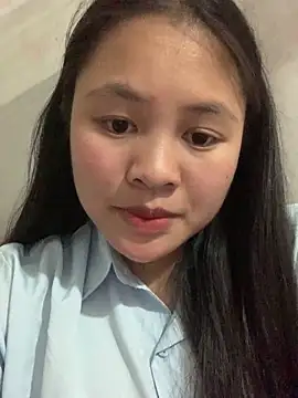 NhuFox online show from December 19, 1:07 pm