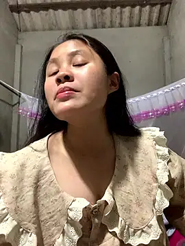 NhuFox online show from January 16, 1:04 pm