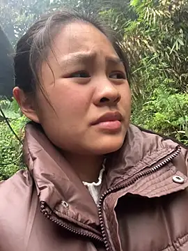 NhuFox online show from March 6, 10:34 am