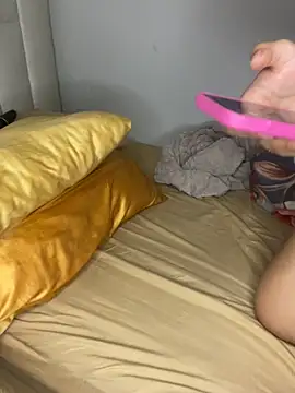 Theperfectbody online show from April 11, 7:45 am