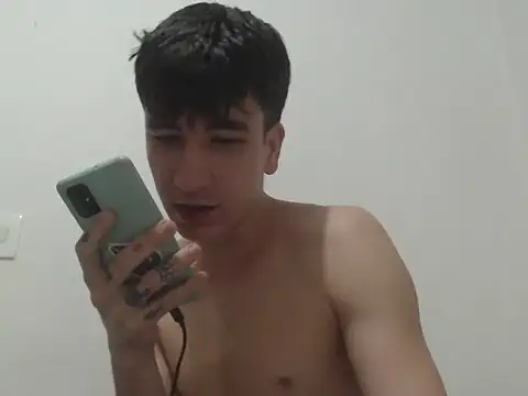 younewmaster online show from October 28, 12:30 pm