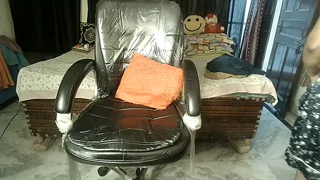 Snapshot of Anaconda-Mall chatting on July 7, 1:26 pm Anaconda-Mall online show from July 7, 1:26 pm