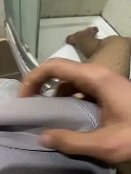 BatchedTracer online show from March 6, 11:12 pm