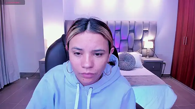 Celestee rain online show from September 14, 8:35 am