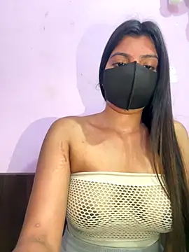 Snapshot of _01ruhi chatting on November 3, 7:04 pm 01ruhi online show from November 3, 7:04 pm