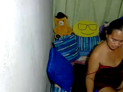 xxloveheart online show from March 9, 11:09 pm