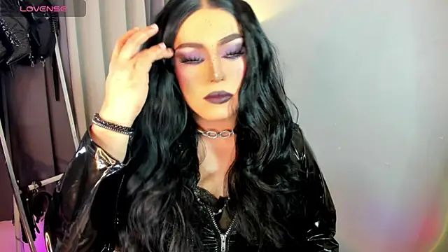 MagnaCumLoader17 online show from September 17, 8:10 pm