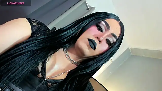 MagnaCumLoader17 online show from October 8, 8:39 pm