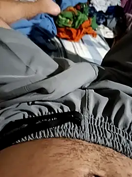 Snapshot of Jose20moro chatting on December 1, 12:26 am Jose20moro online show from December 1, 12:26 am