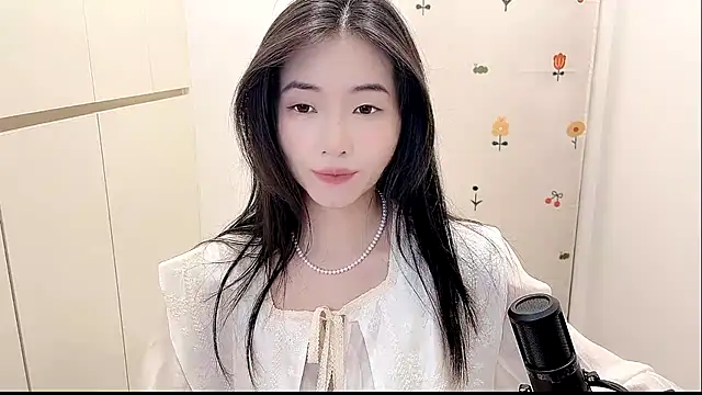Rosalind xixi online show from October 13, 8:47 am