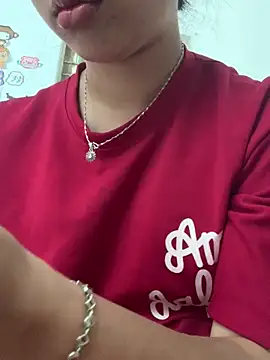 Nguyenha11 online show from June 7, 2:37 am