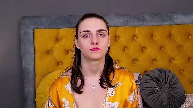 Jessica White  online show from January 8, 5:21 am