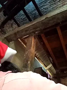 TinTin321 online show from November 22, 7:40 am