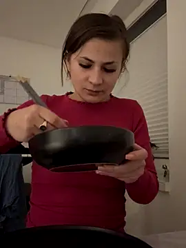 IsabellaEtha online show from October 26, 10:25 pm